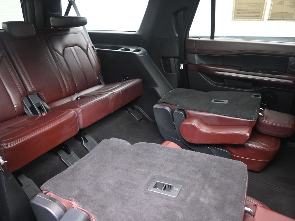 Used 2023 Ford Expedition Max Limited image 28