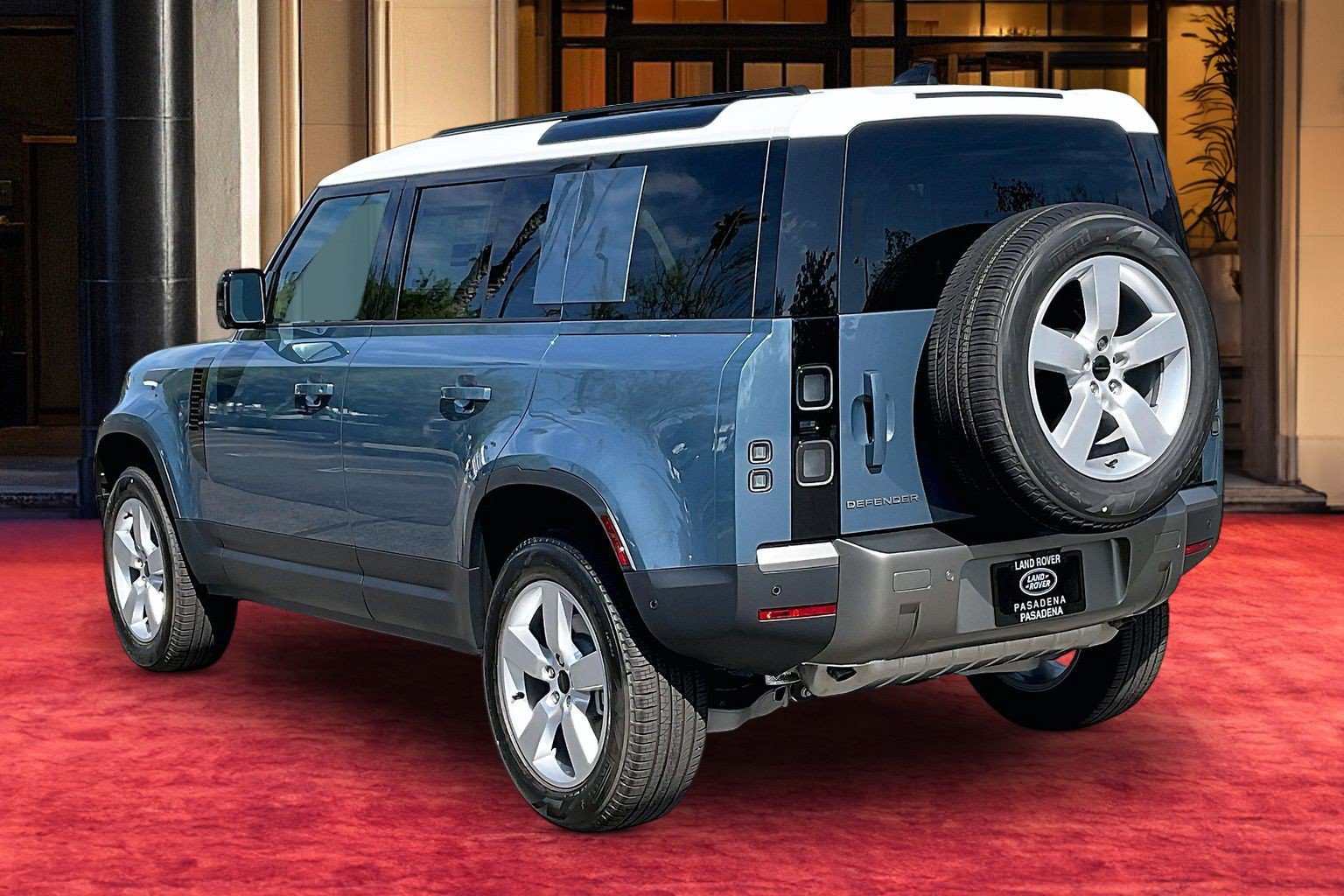 New 2026 Land Rover Defender 110 S AWD/4WD image 4