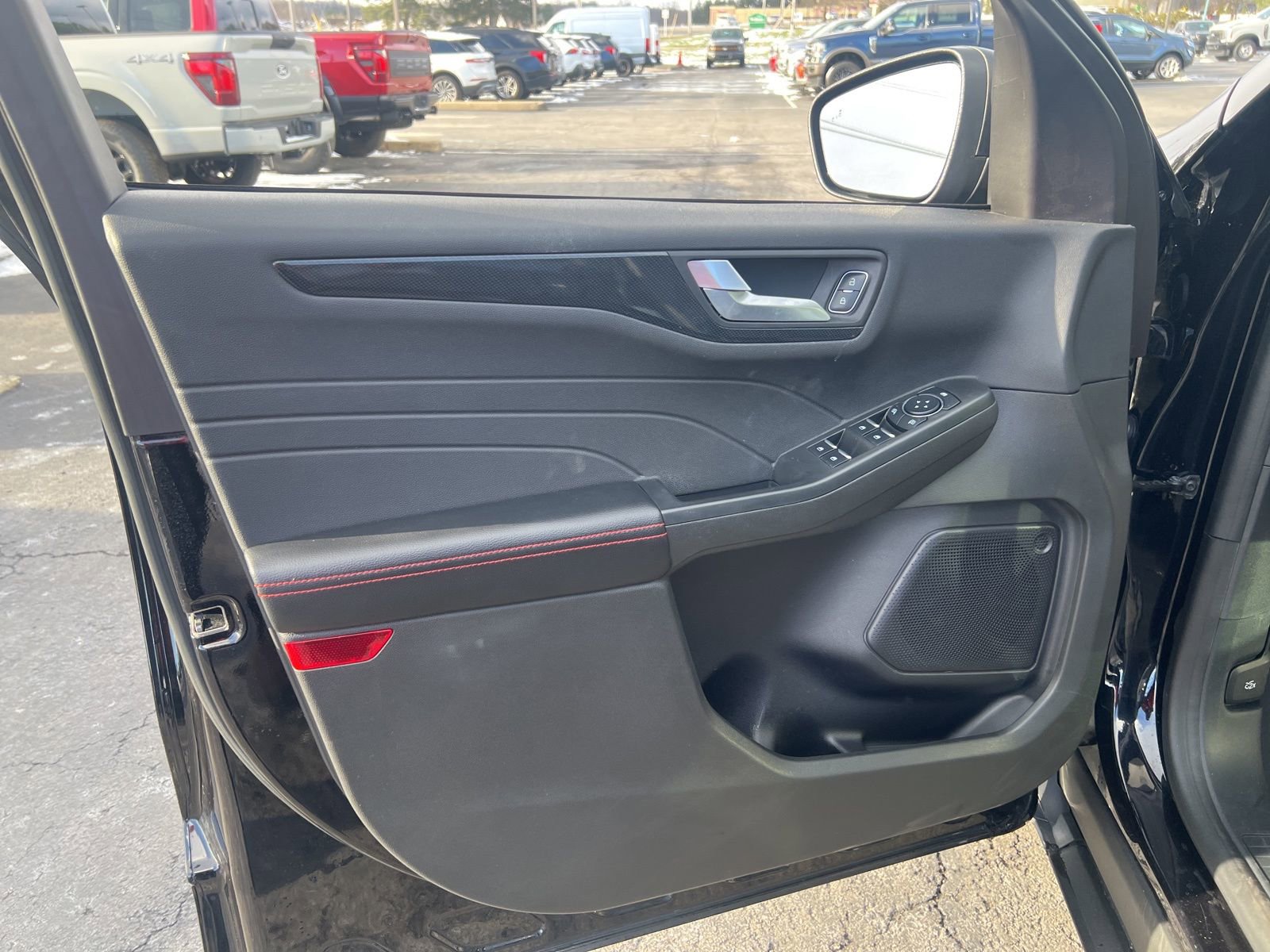 Used 2023 Ford Escape ST-Line w/ Tech Pack #1 image 11