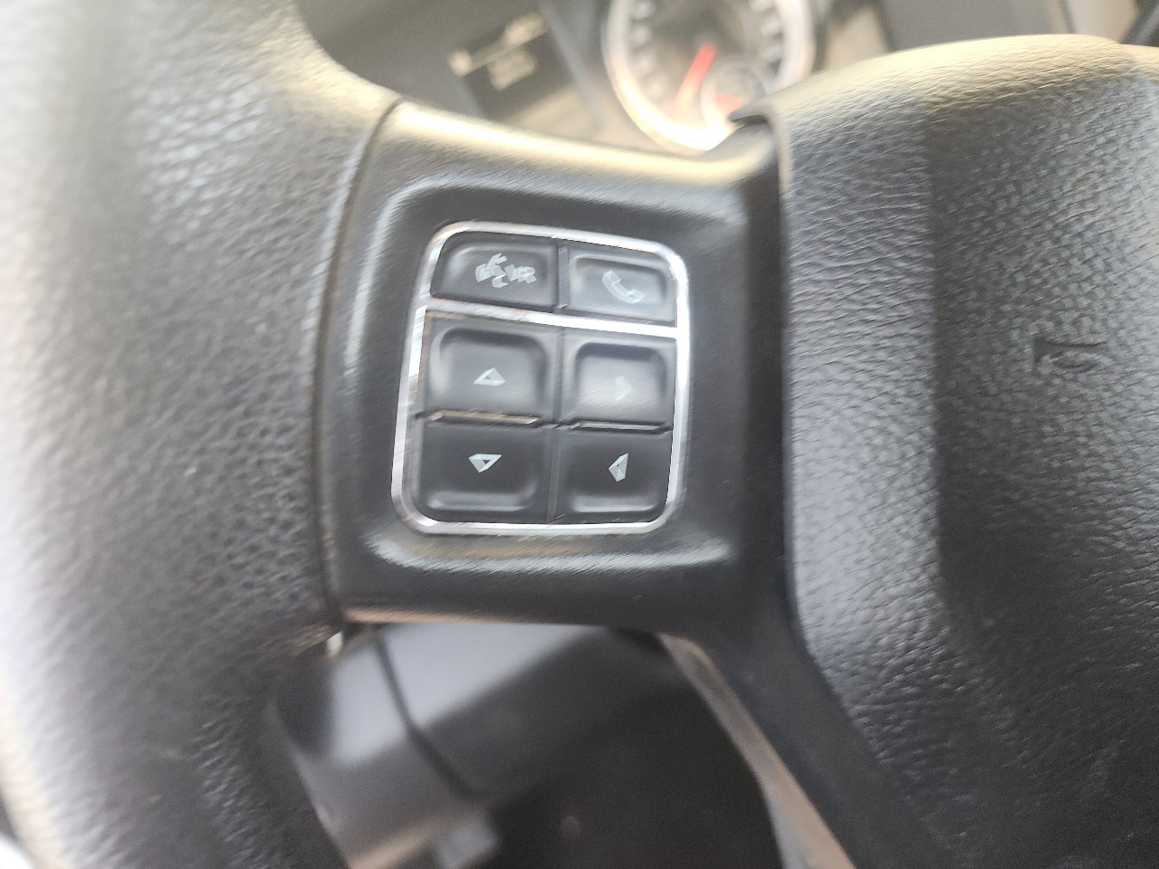 Used 2017 RAM 3500 Tradesman w/ Chrome Appearance Group image 11