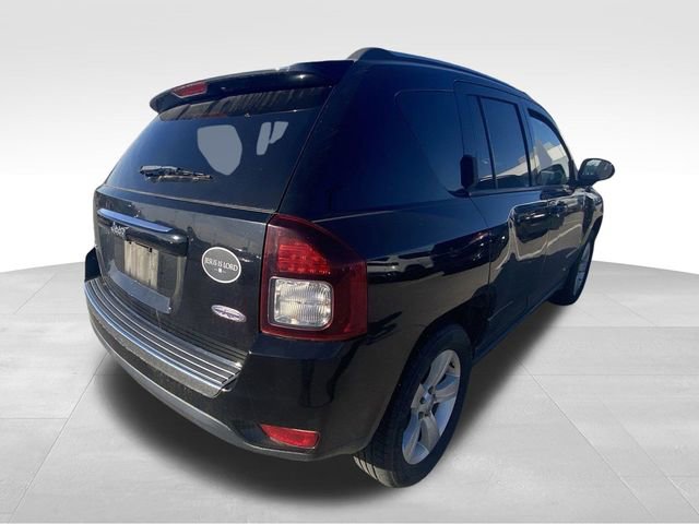 Used 2015 Jeep Compass High Altitude image 8