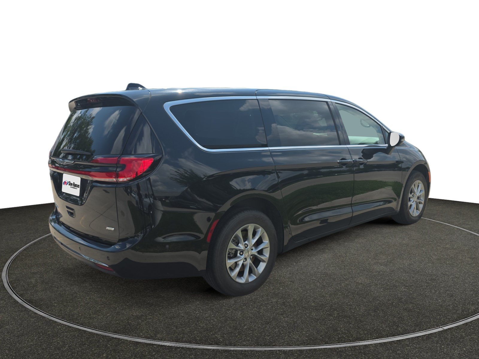 Used 2023 Chrysler Pacifica Touring-L AWD/4WD image 6