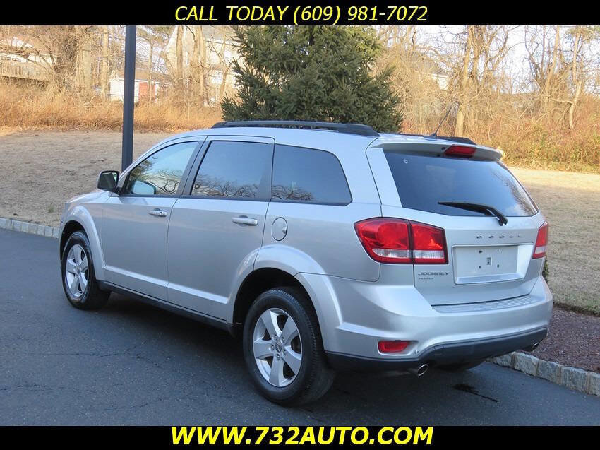 Used 2011 Dodge Journey Mainstreet w/ Popular Equipment Group image 10