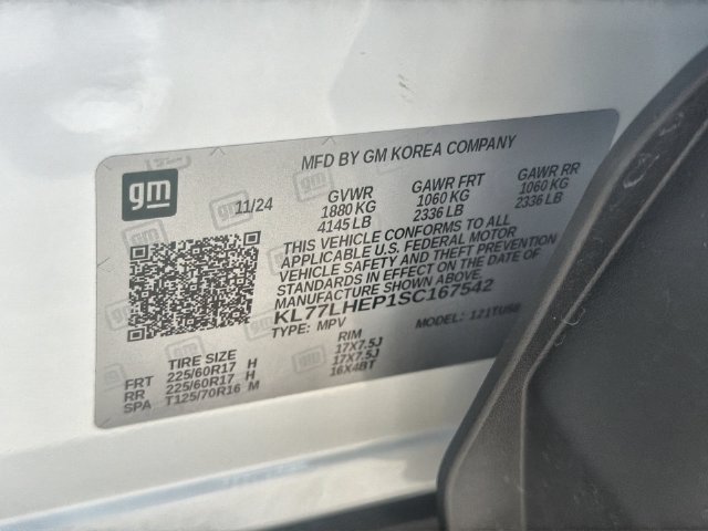 Used 2025 Chevrolet Trax LT FWD image 32