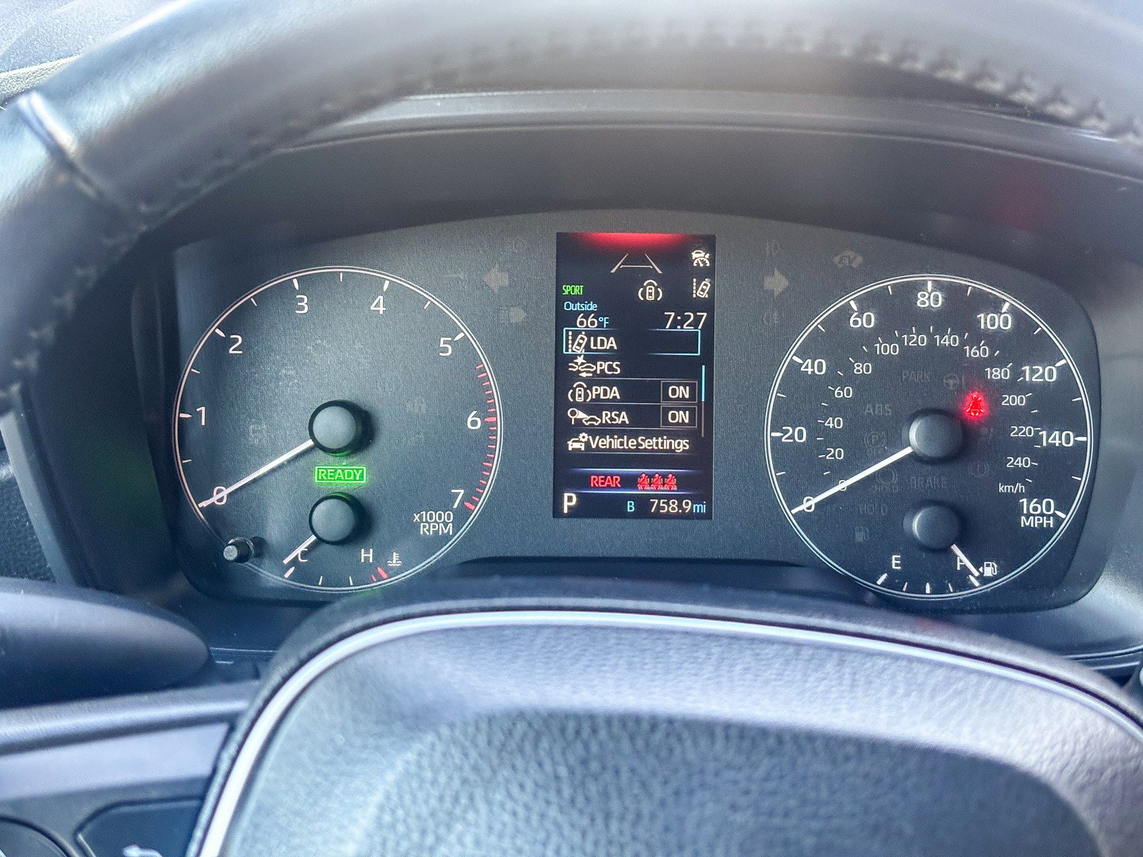 Used 2024 Toyota Corolla SE image 27