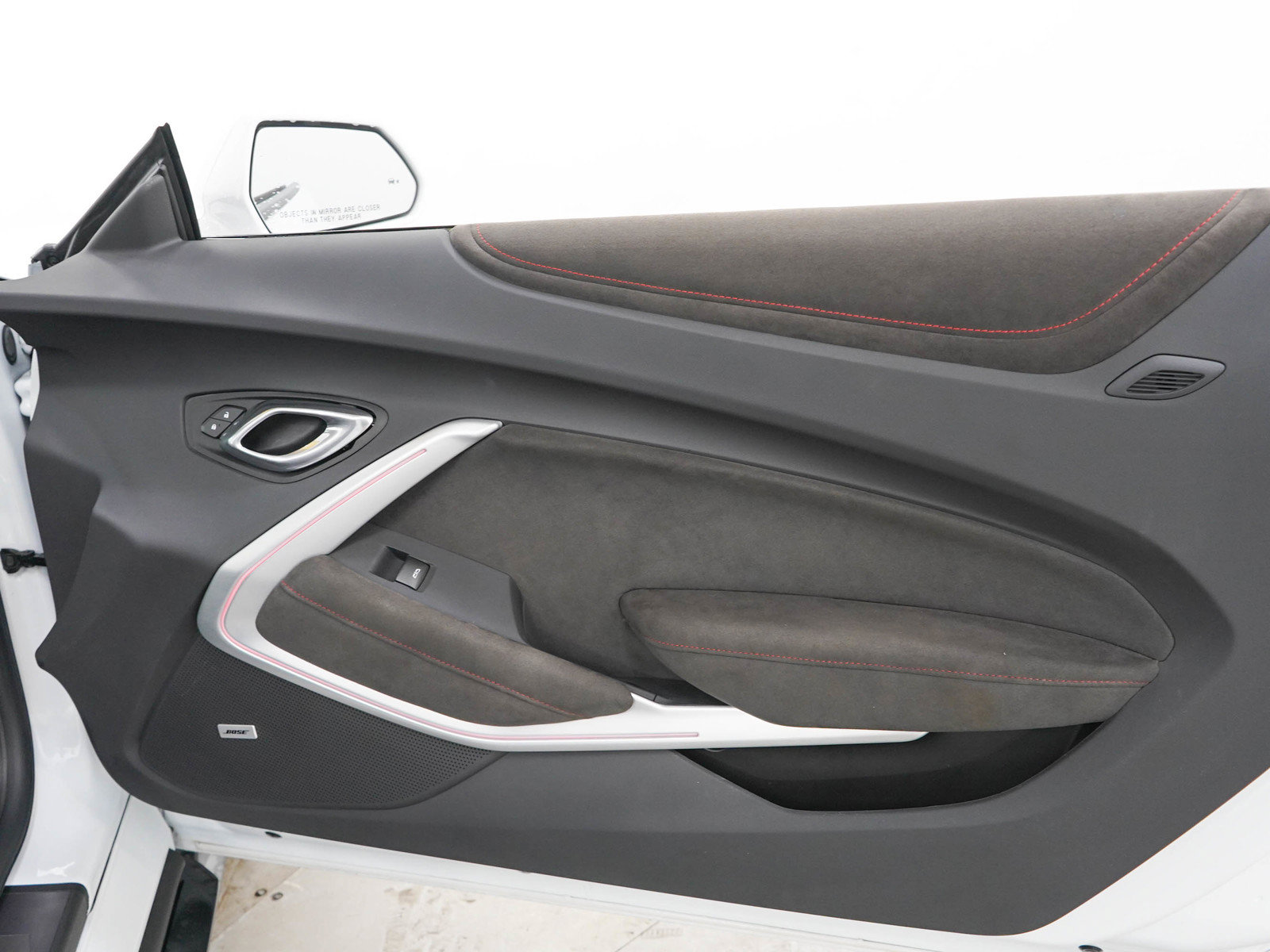 Used 2023 Chevrolet Camaro ZL1 RWD image 9