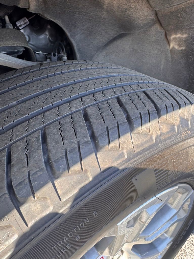 Used 2025 GMC Sierra 1500 SLT image 31