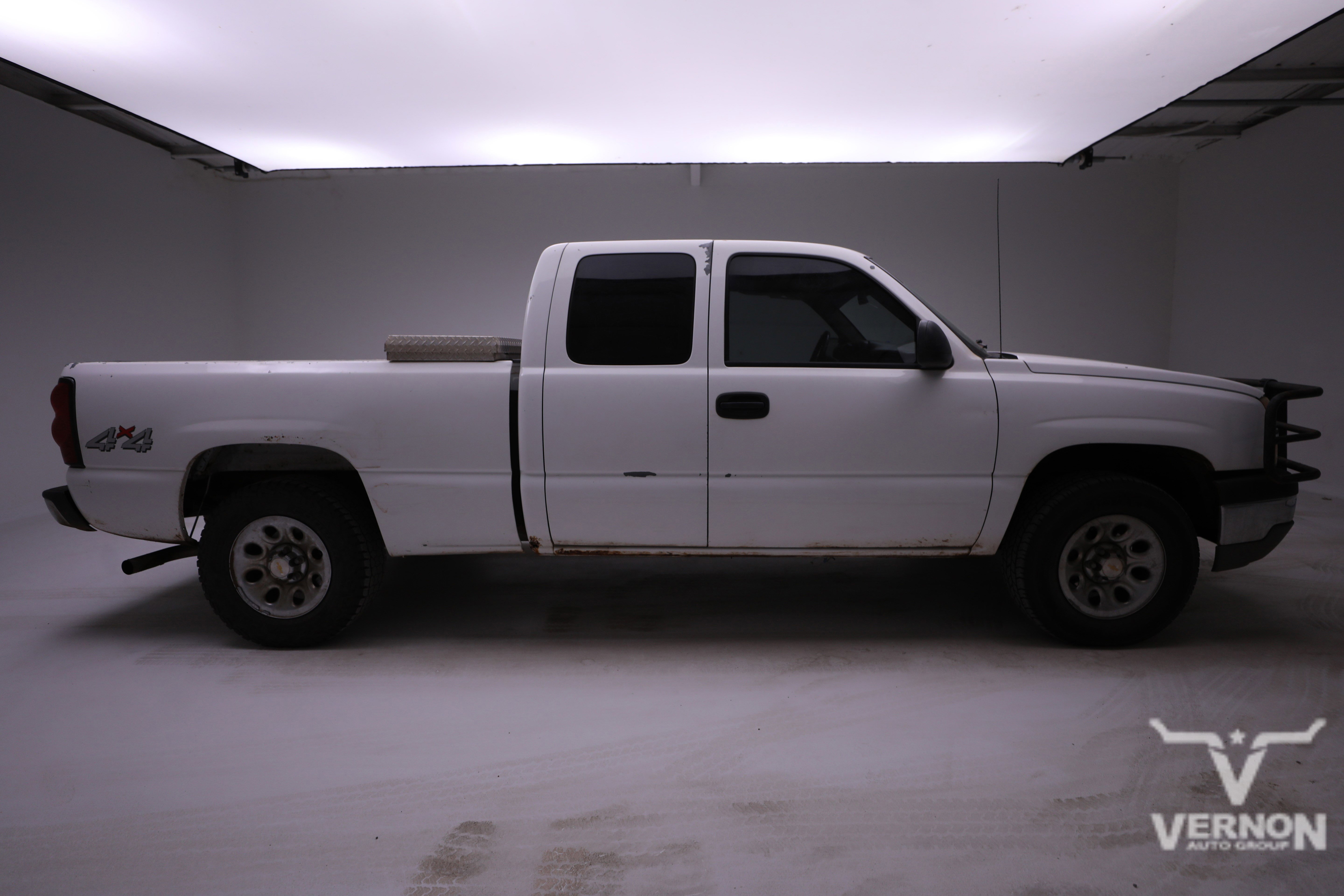 Used 2004 Chevrolet Silverado 1500 4x4 Extended Cab image 5