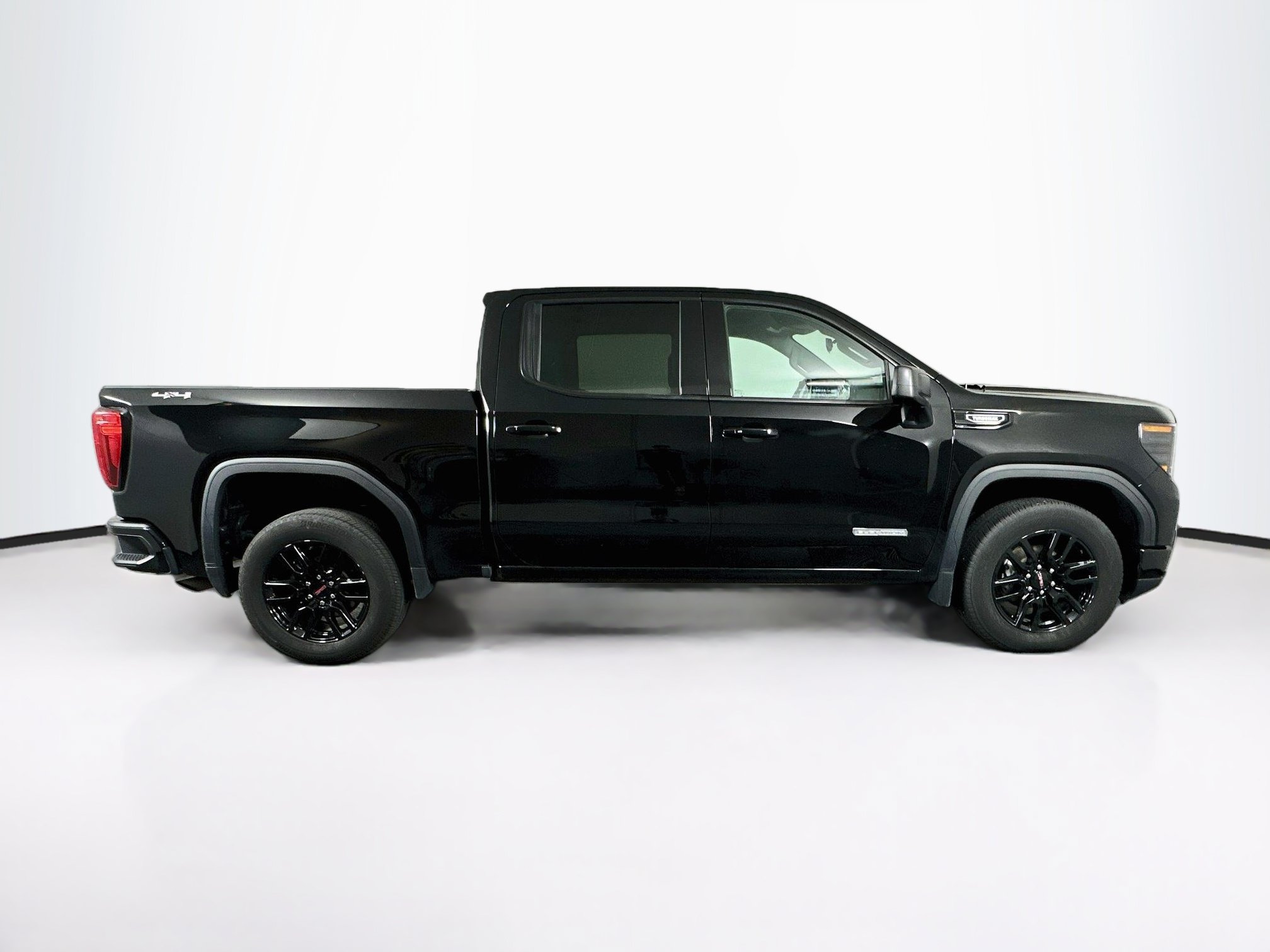 Used 2025 GMC Sierra 1500 Elevation AWD/4WD image 10