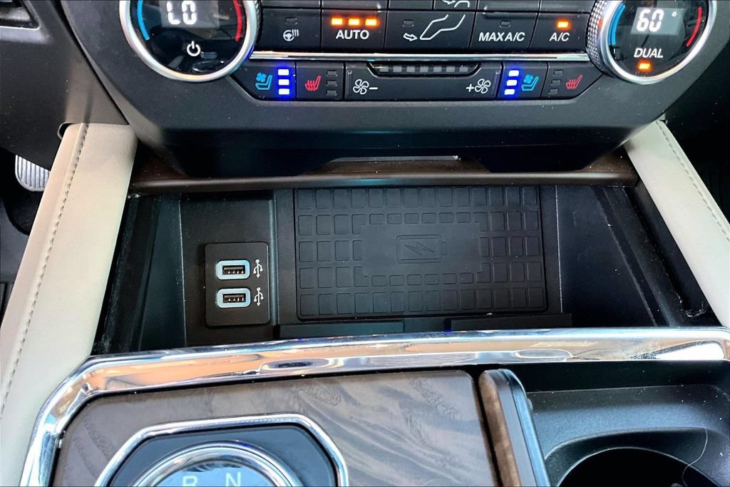 Used 2019 Ford Expedition Platinum AWD/4WD image 26