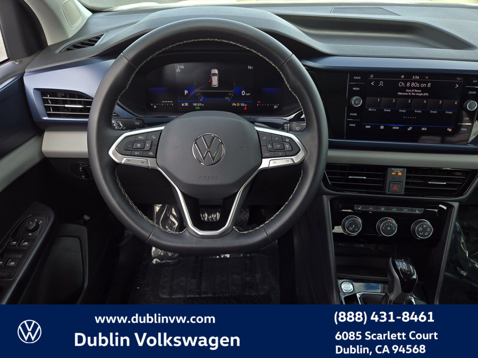 Certified 2023 Volkswagen Taos SE w/ Panoramic Sunroof Package FWD image 13
