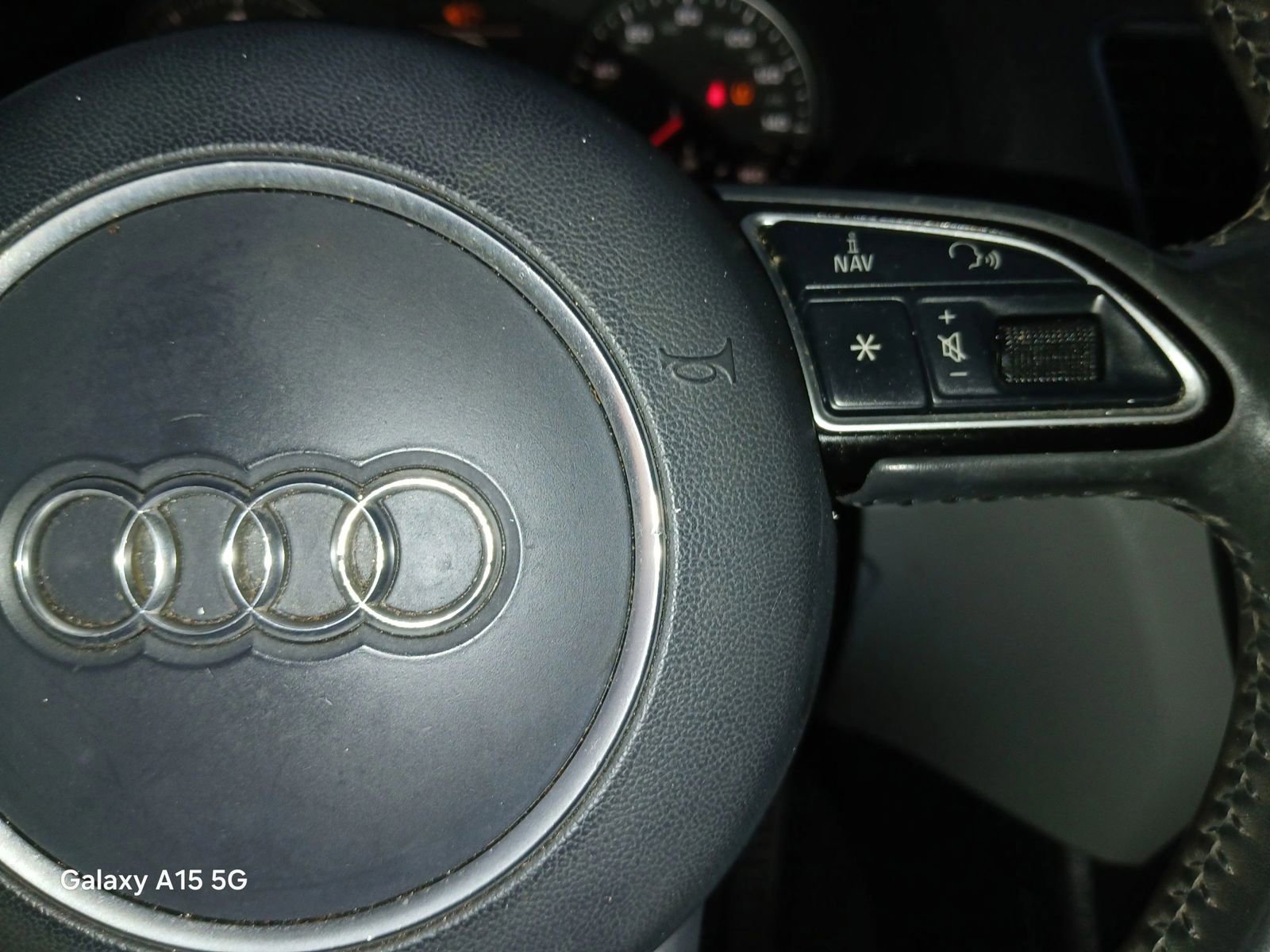 Used 2018 Audi Q3 2.0T Premium FWD image 29