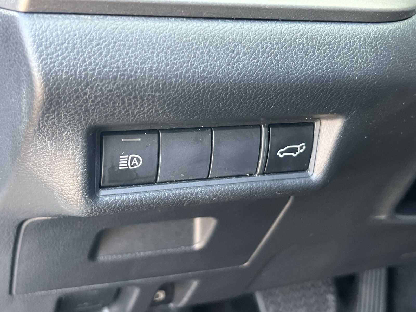 Used 2025 Toyota Grand Highlander AWD image 30