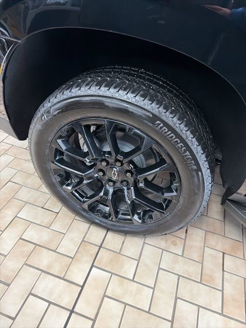 New 2026 Chevrolet Tahoe High Country w/ Sun And Tow Package image 11