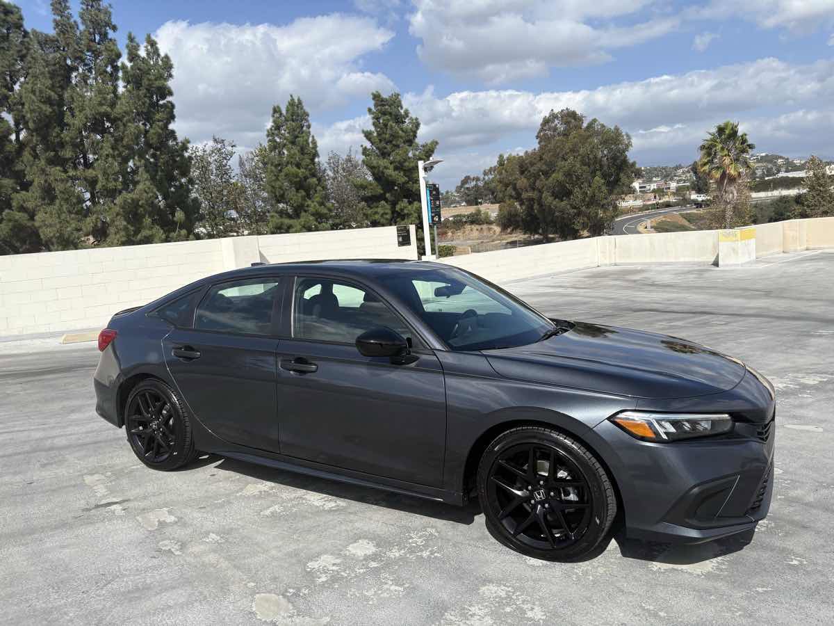 Used 2024 Honda Civic Sport image 33