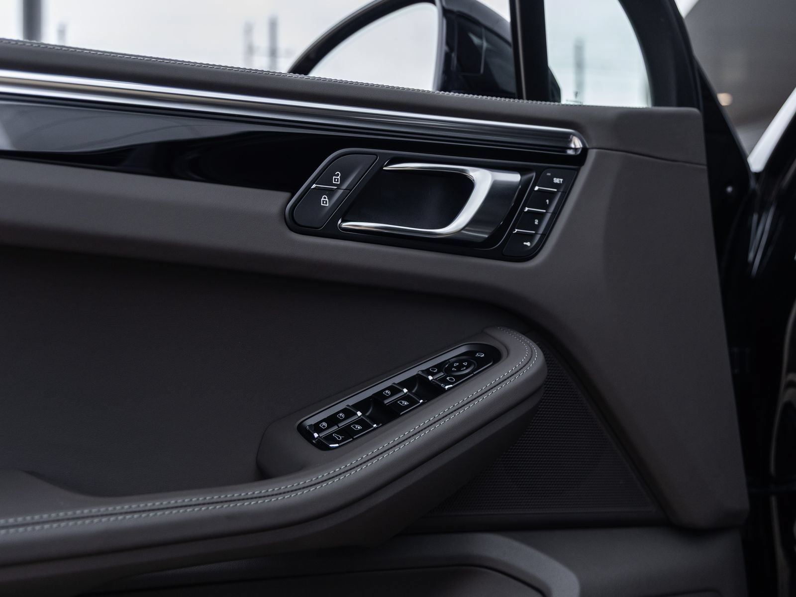 New 2026 Porsche Macan S AWD/4WD image 22