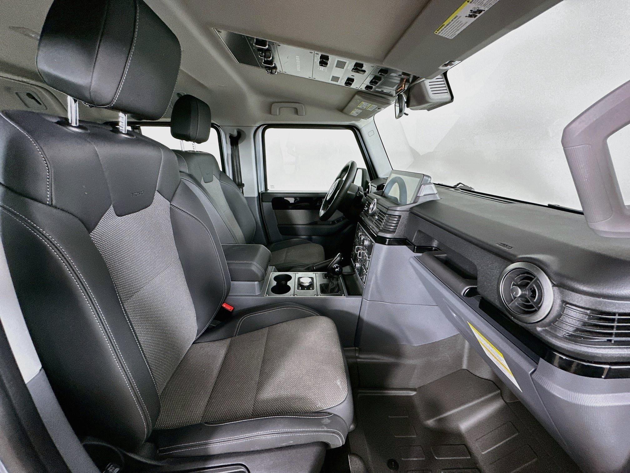 Used 2024 INEOS Grenadier Station Wagon AWD/4WD image 46