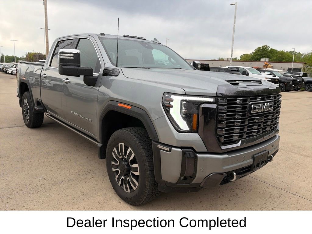 Certified 2024 GMC Sierra 2500 Denali Ultimate AWD/4WD image 6