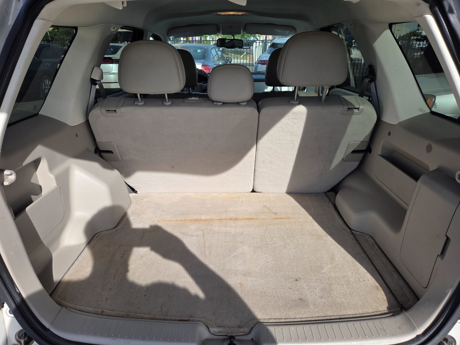 Used 2010 Mercury Mariner Premier FWD image 11