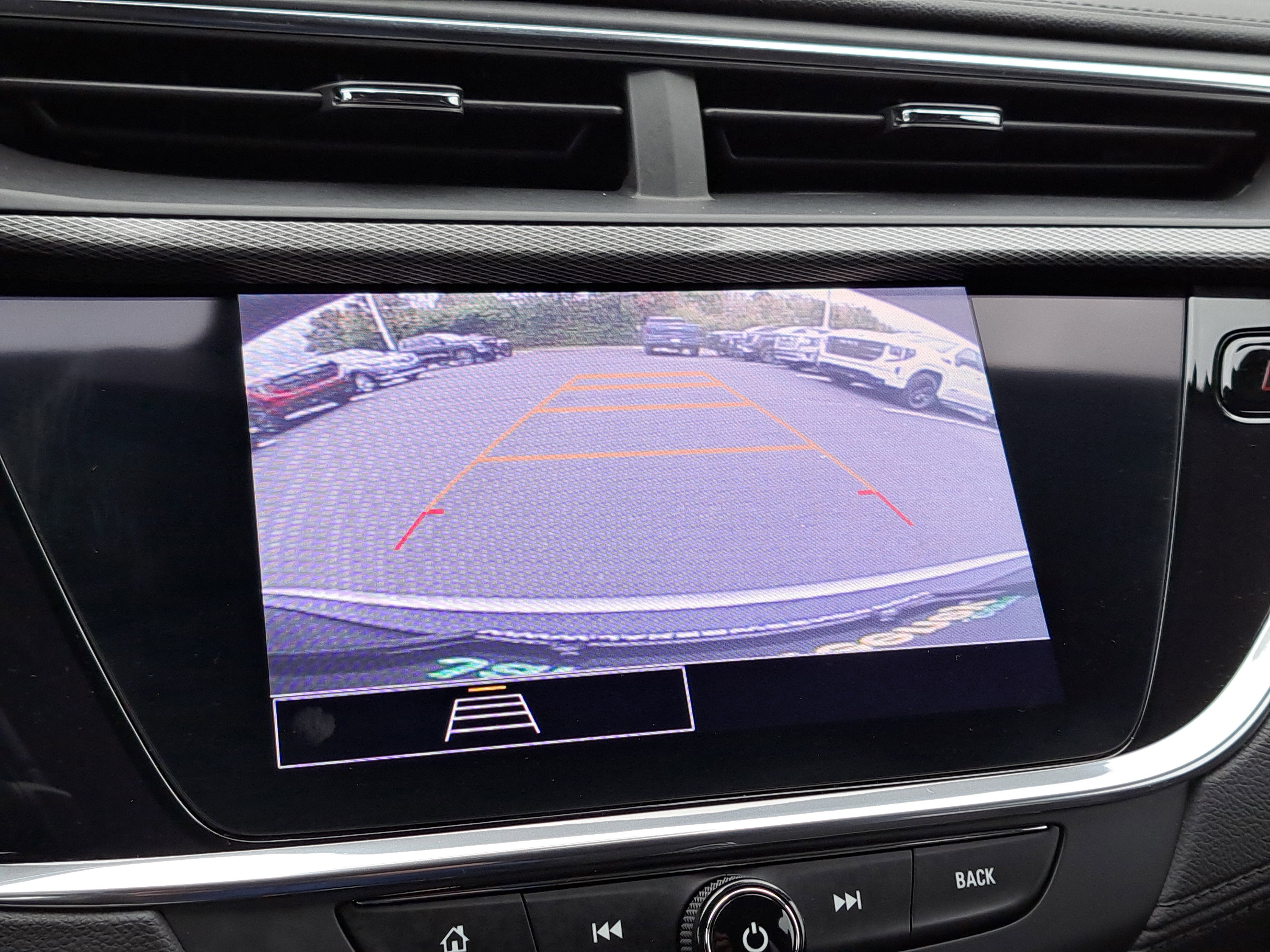 Used 2023 Buick Encore GX Preferred w/ Cold Weather Comfort Package image 17