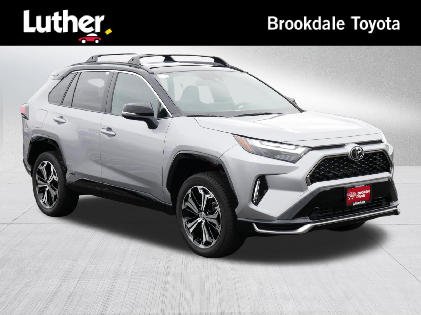 Certified 2025 Toyota RAV4 XSE w/ Weather Package AWD/4WD image 1