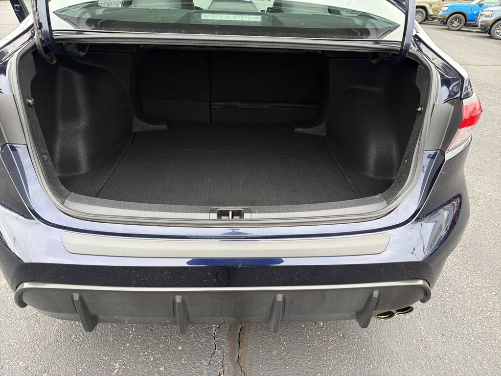 Used 2023 Toyota Corolla SE image 23