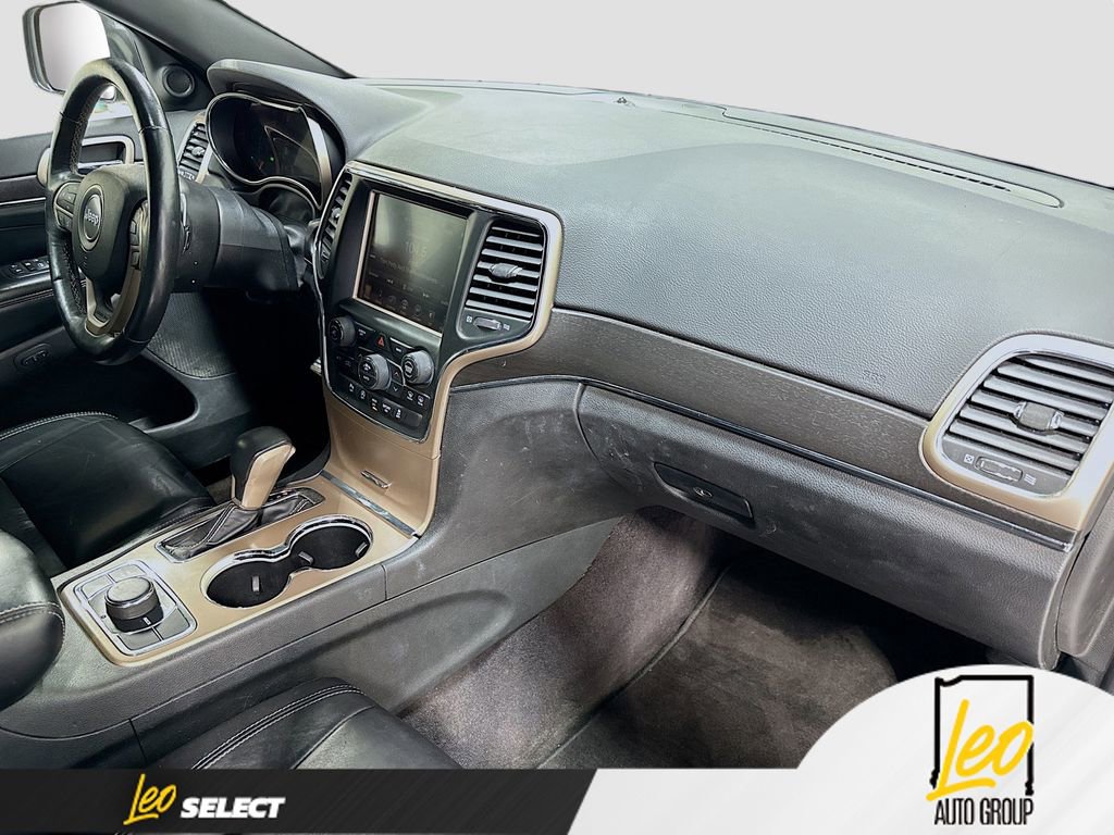 Used 2016 Jeep Grand Cherokee Limited AWD/4WD image 29