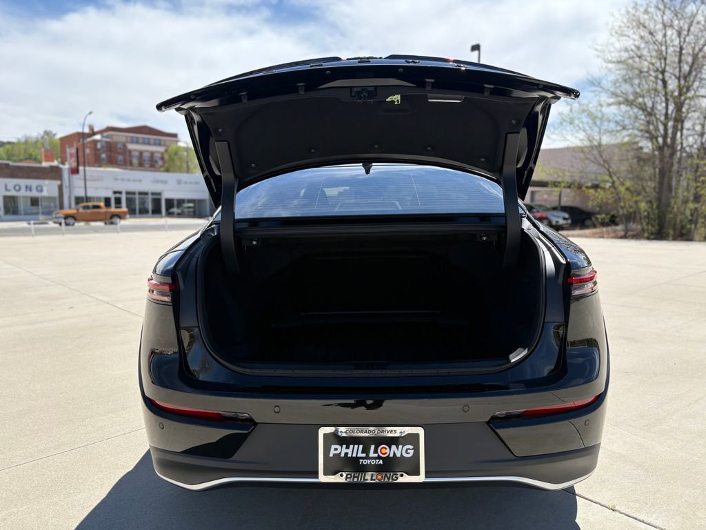 New 2026 Toyota Crown Nightshade AWD/4WD image 9