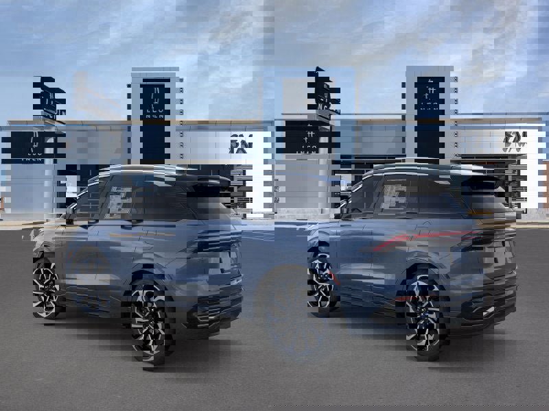 New 2026 Lincoln Nautilus Black Label image 4