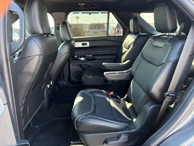 Used 2023 Ford Explorer ST w/ Equipment Group 401A AWD/4WD image 22