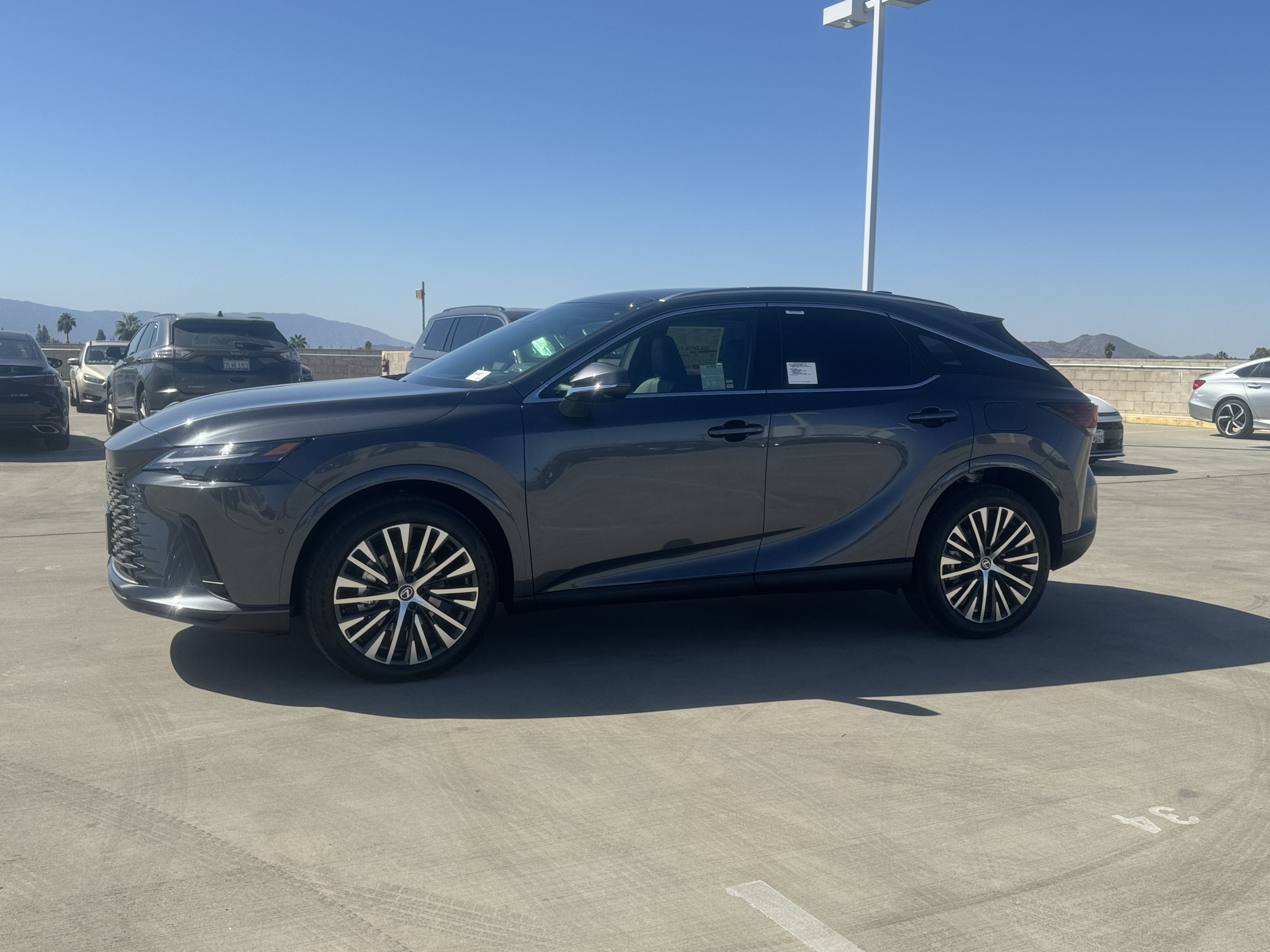 New 2026 Lexus RX 350 w/ Convenience Package AWD/4WD image 5
