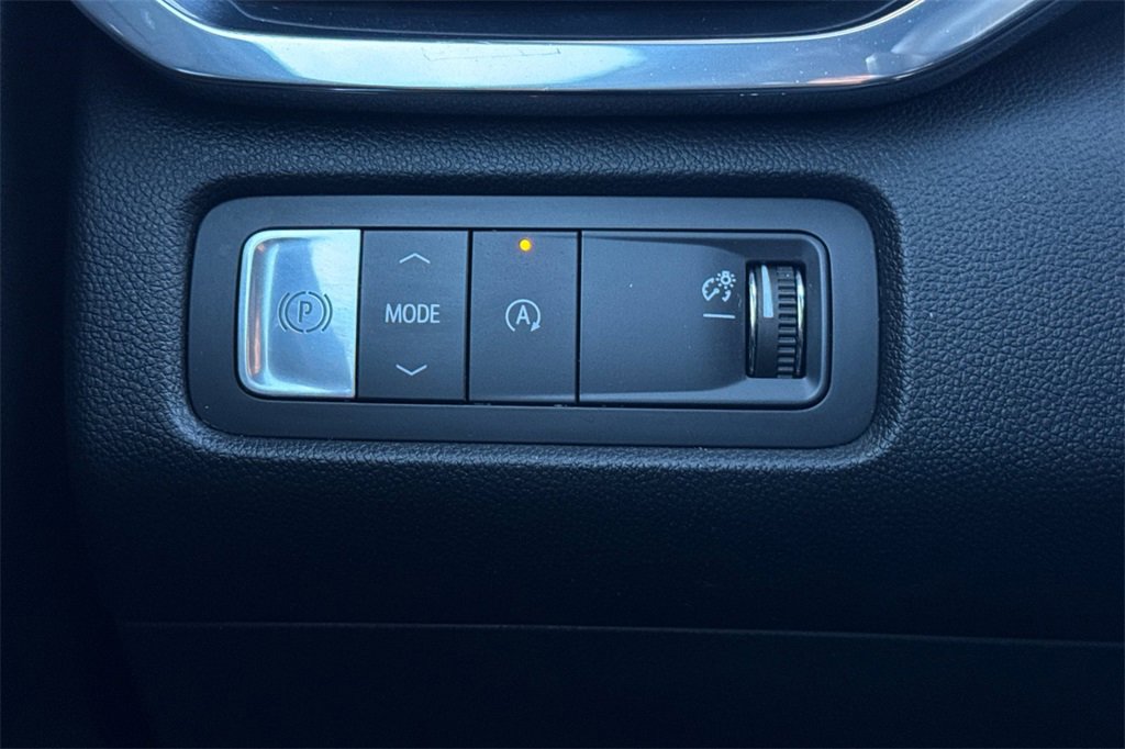 Certified 2025 GMC Acadia Elevation image 34