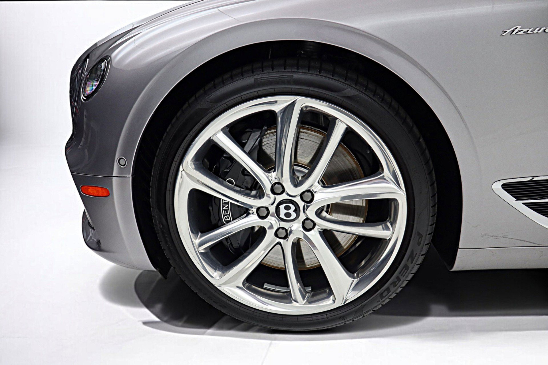 Used 2023 Bentley Continental GT Azure image 58