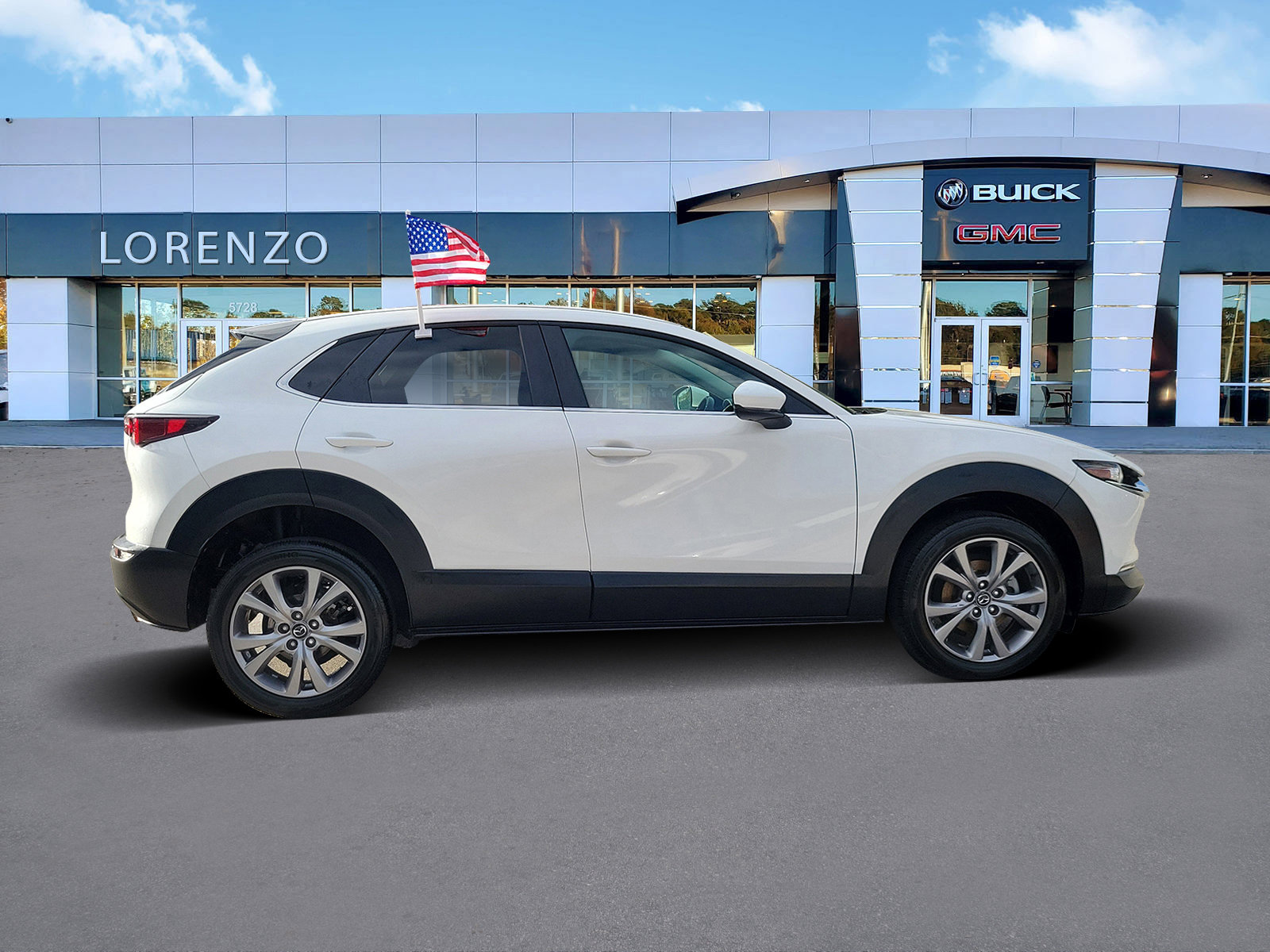 Used 2021 MAZDA CX-30 FWD 2.5 S w/ Select Package image 4