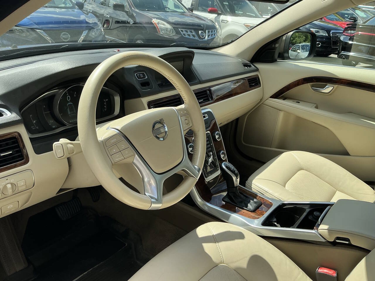 Used 2015 Volvo XC70 3.2 Platinum AWD/4WD image 18