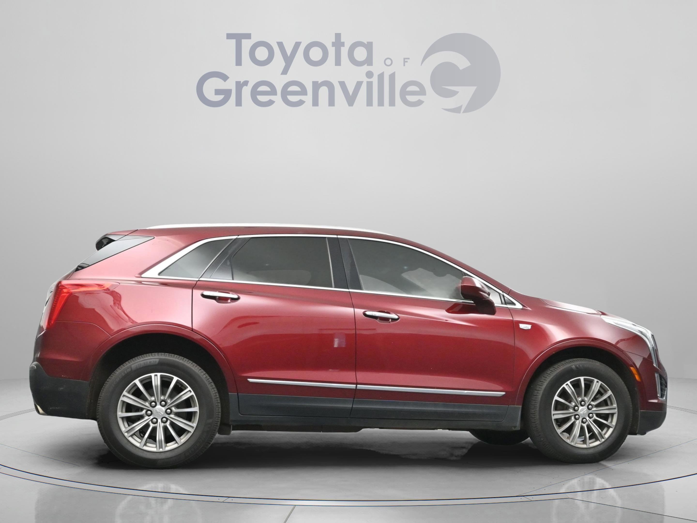 Used 2018 Cadillac XT5 Luxury w/ Driver Awareness Package FWD image 15