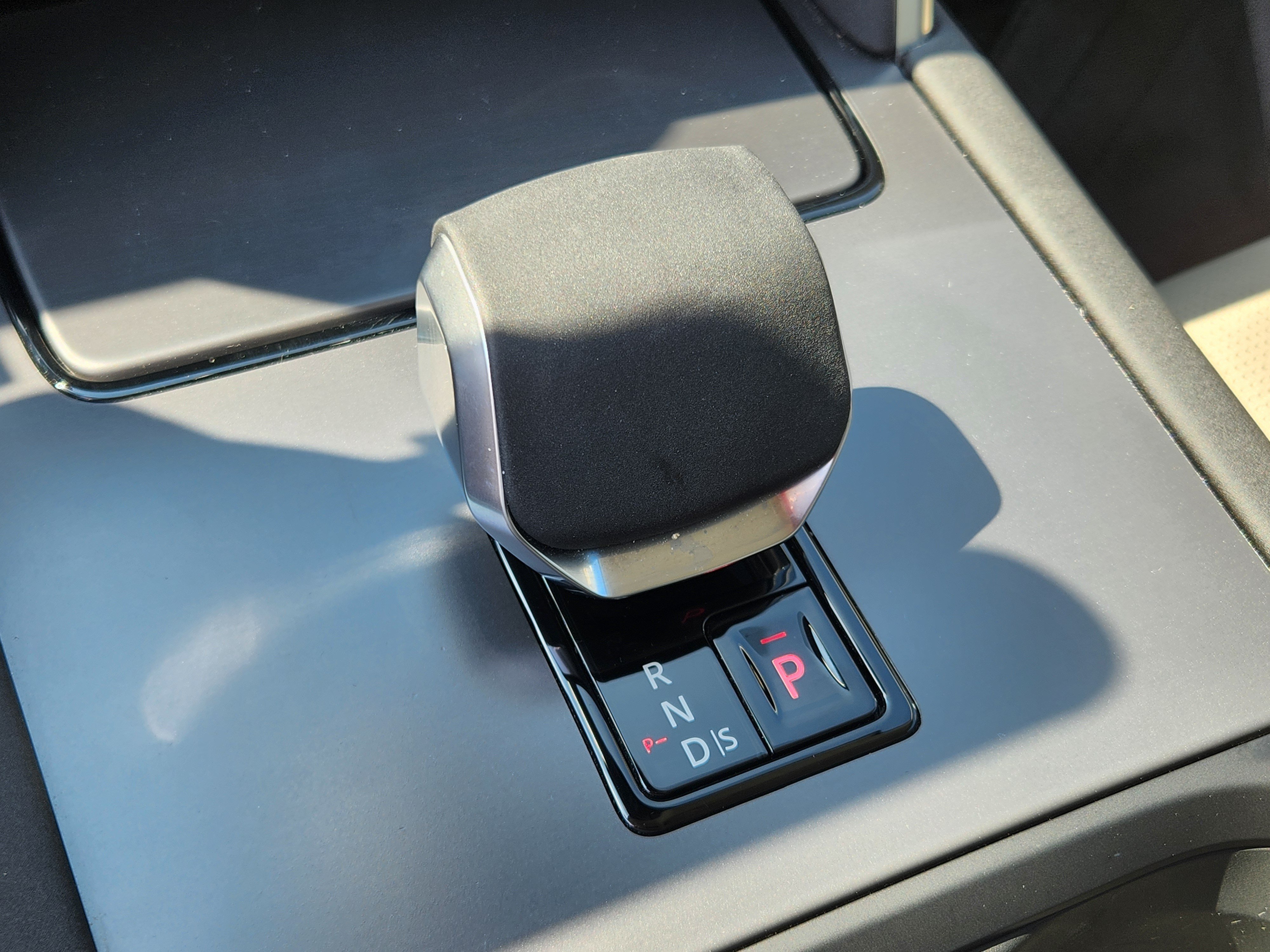 Certified 2025 Land Rover Discovery Sport S AWD/4WD image 21