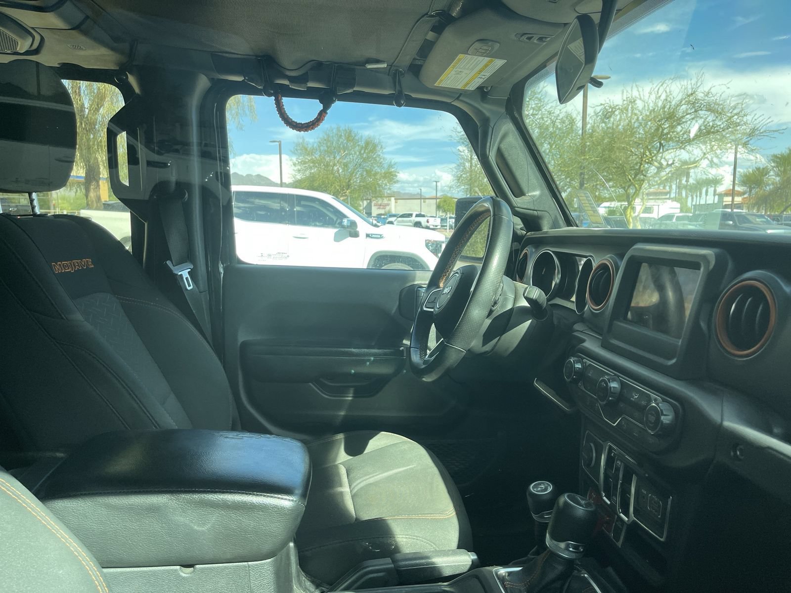 Used 2021 Jeep Gladiator Mojave w/ Safety Group AWD/4WD image 5