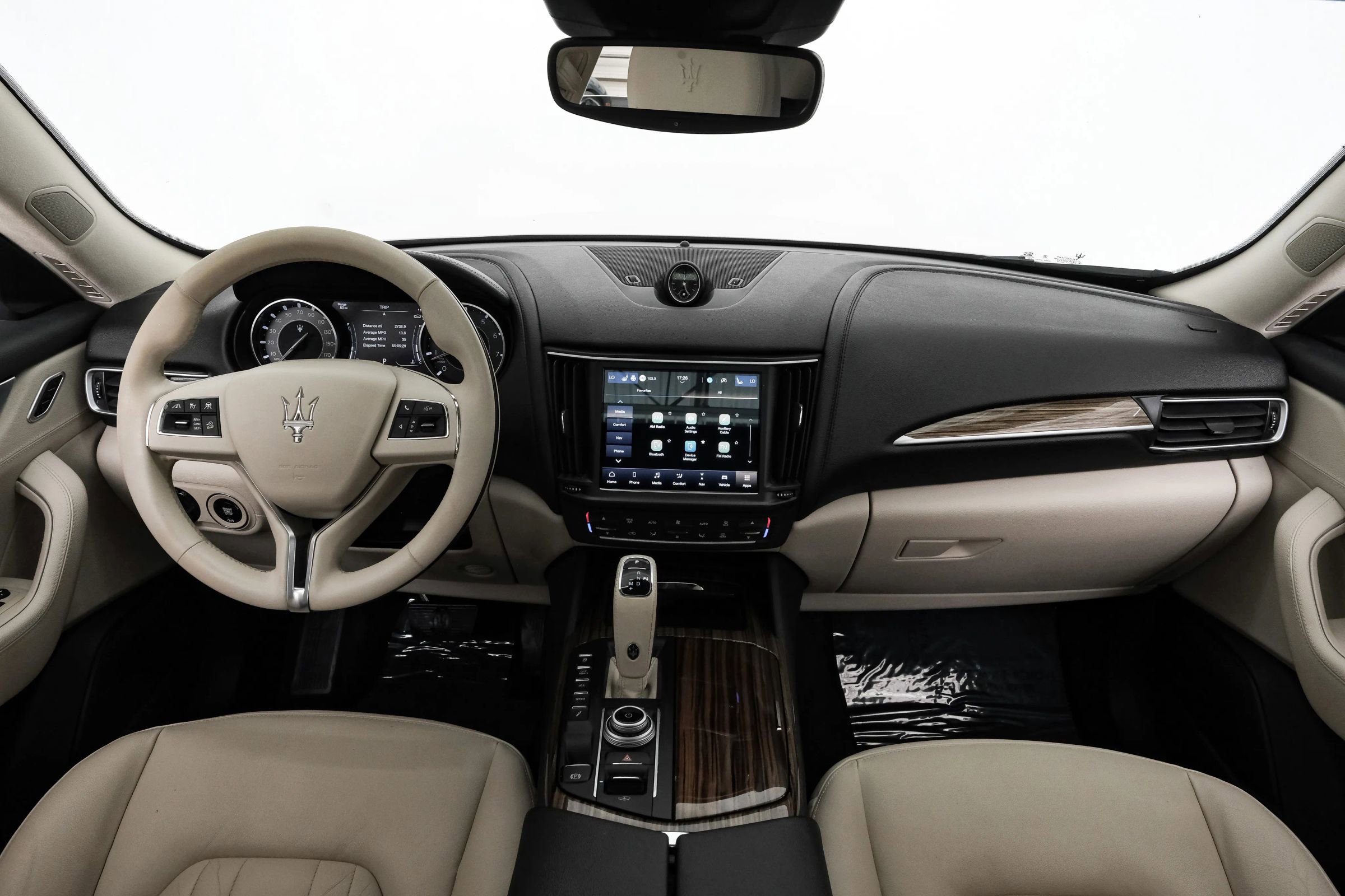 Used 2022 Maserati Levante GT image 14