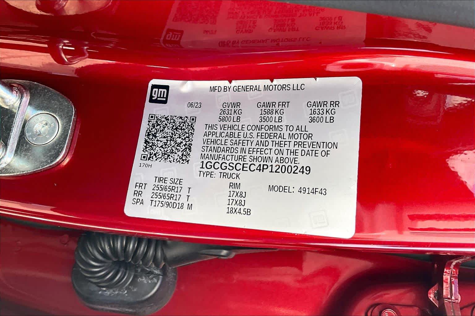 Used 2023 Chevrolet Colorado LT RWD image 32