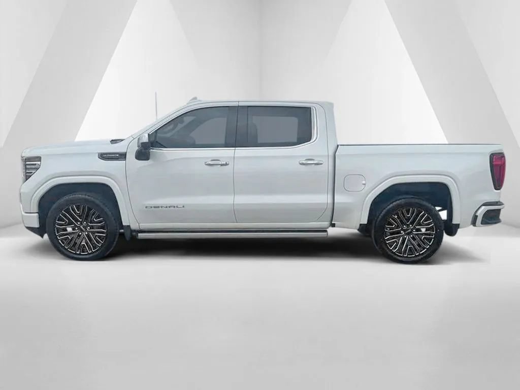 Used 2022 GMC Sierra 1500 Denali Ultimate AWD/4WD image 4