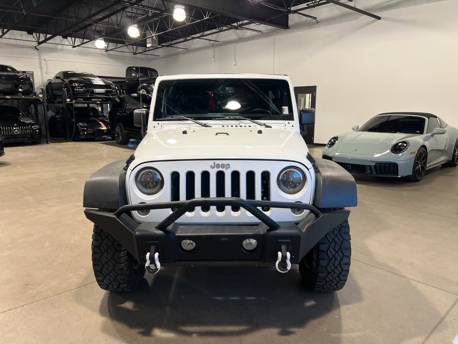 Used 2014 Jeep Wrangler Unlimited Rubicon w/ Dual Top Group image 8