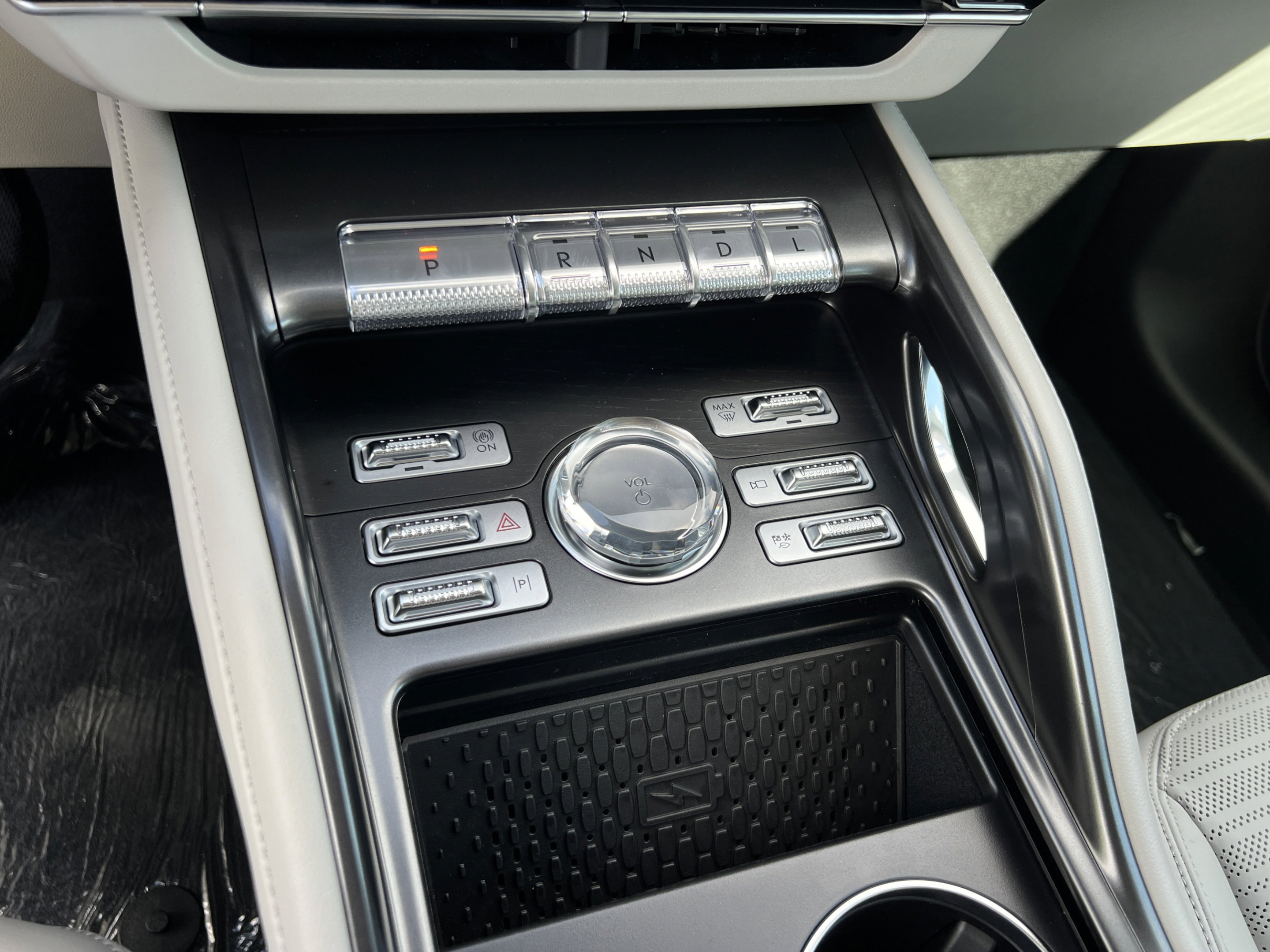 New 2026 Lincoln Nautilus Reserve AWD/4WD image 22