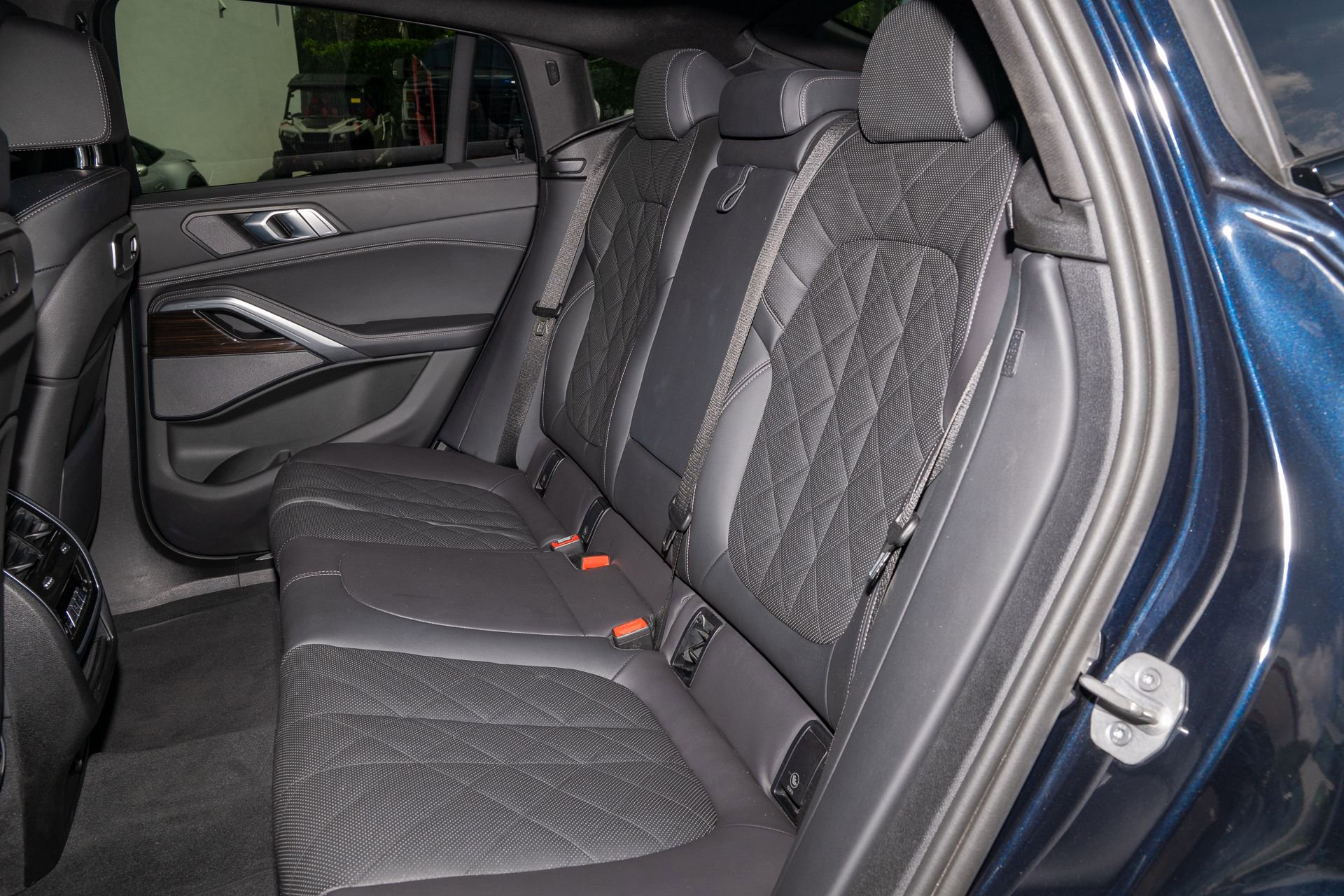Used 2025 BMW X6 xDrive40i AWD/4WD image 18