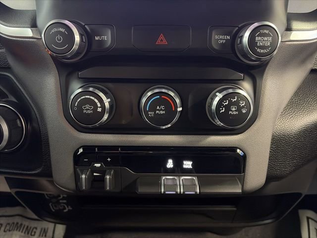 Used 2024 RAM 2500 Big Horn w/ Bed Utility Group image 20