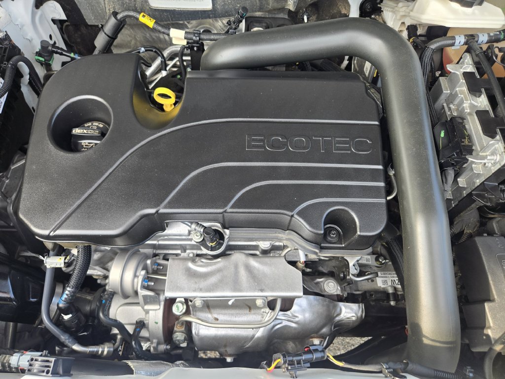 Used 2023 Chevrolet Equinox LT w/ LPO, Floor Liner Package AWD/4WD image 37