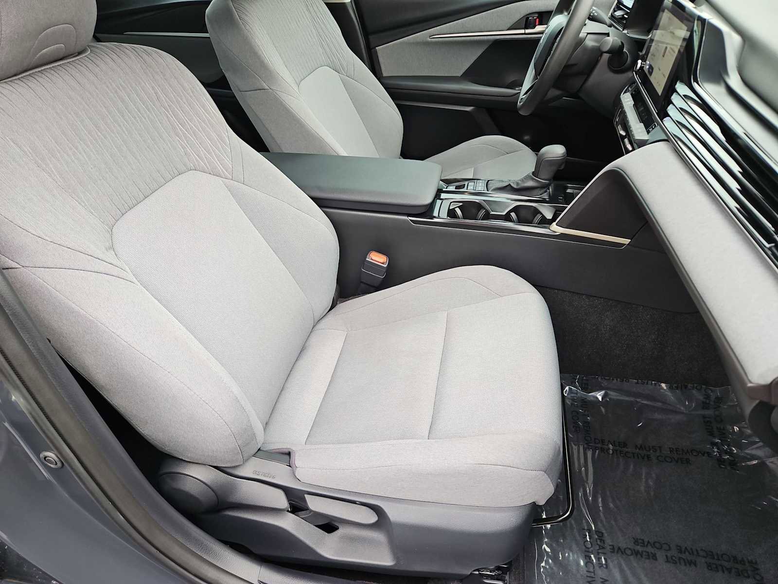 Used 2025 Toyota Camry LE image 36