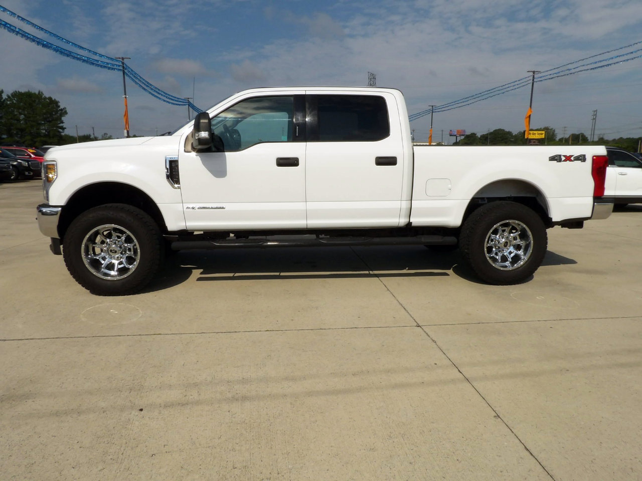 Used 2019 Ford F250 XLT image 2