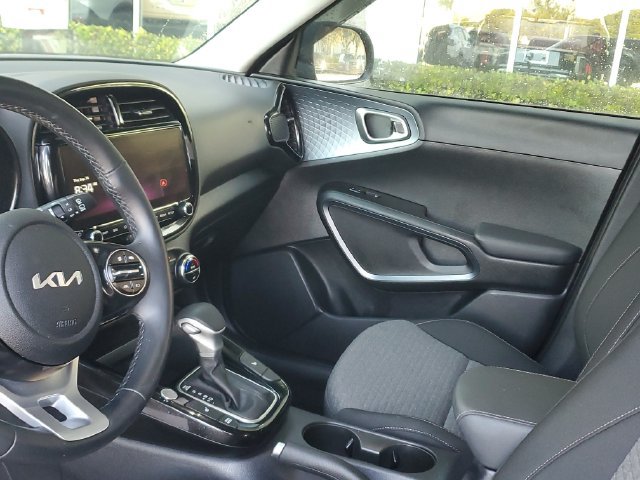 Certified 2023 Kia Soul EX FWD image 22