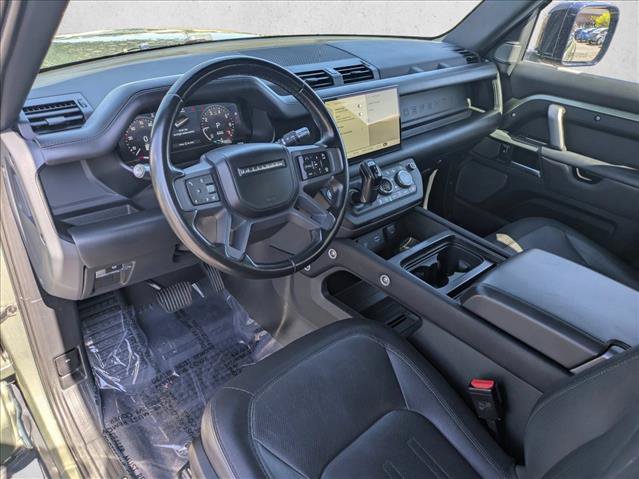 Used 2022 Land Rover Defender 90 X-Dynamic HSE AWD/4WD image 10